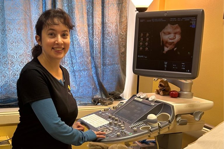 🎁 The Perfect Pregnancy Gift: 3D/4D Ultrasound Gift Certificates Available Online